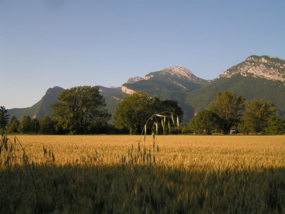 Les Champs Dores Noyarey 외부 사진